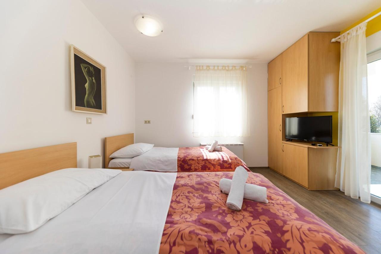 Guesthouse Villa Irena Ζαντάρ Εξωτερικό φωτογραφία