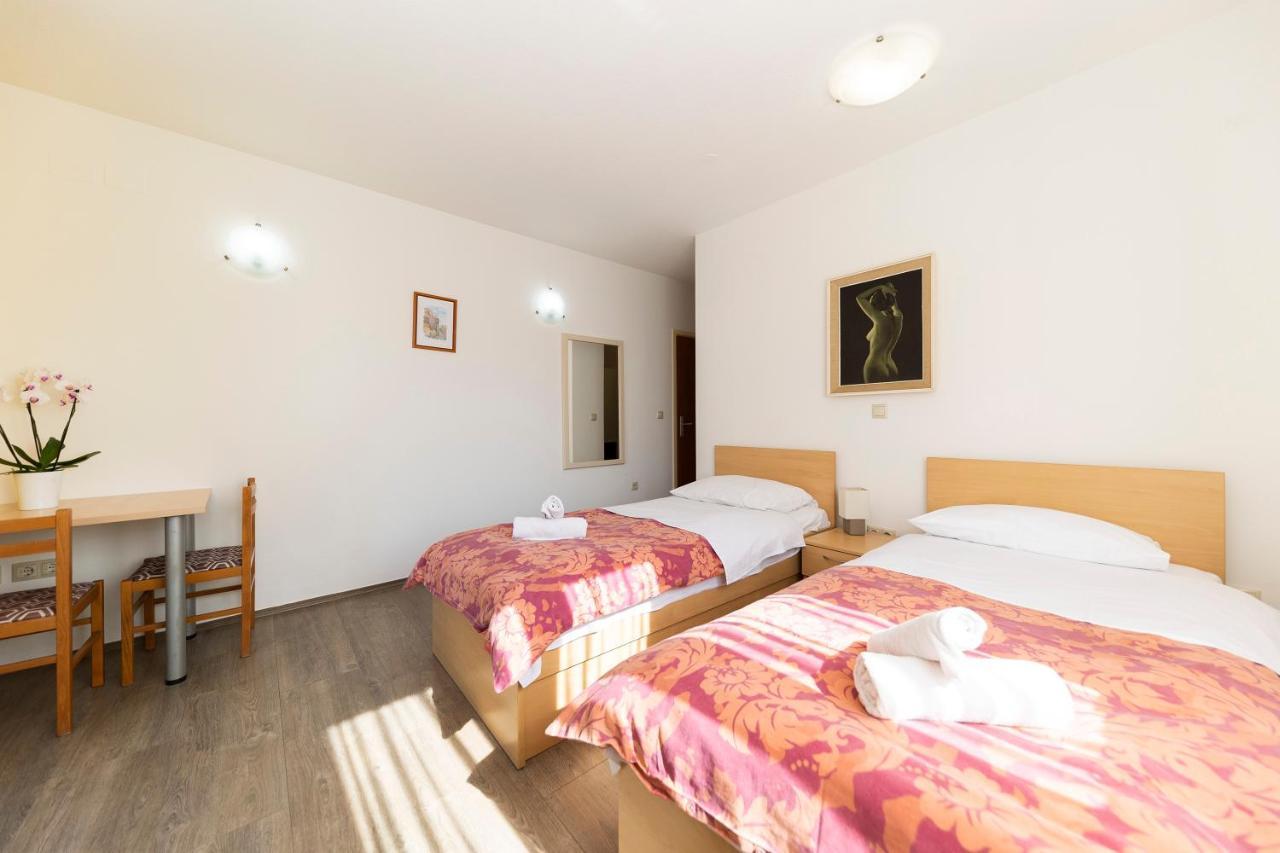 Guesthouse Villa Irena Ζαντάρ Εξωτερικό φωτογραφία